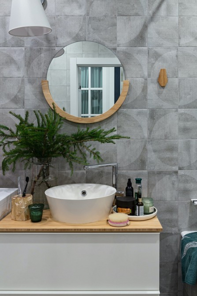 Как дизайнеры делают для себя: 5 ванных комнат из квартир профи