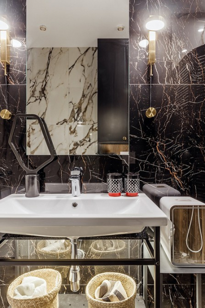 Как дизайнеры делают для себя: 5 ванных комнат из квартир профи