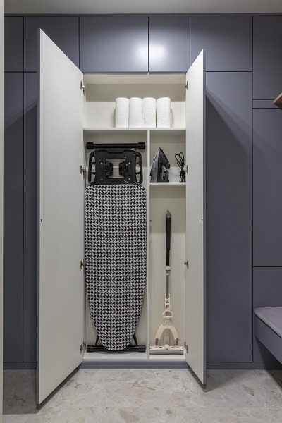 7 мест в квартире, где можно разместить хозяйственный шкаф