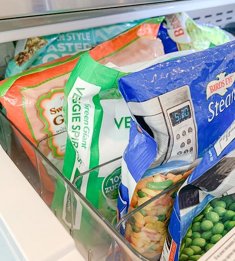 8 красивых и практичных идей для хранения в морозилке