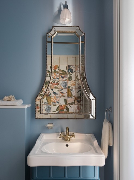 Акцентная стена в ванной: 6 потрясающих примеров от дизайнеров