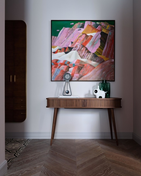 Яркая квартира в доме 1950-х годов в Москве