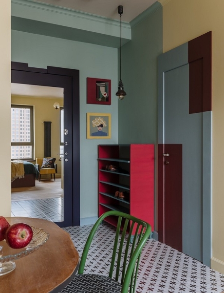 Как дизайнеры оформляют прихожие в своих квартирах: 5 примеров от профи