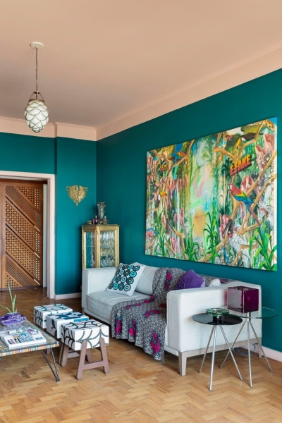 Красочная квартира с коллекцией винтажа в центре Сан-Паулу