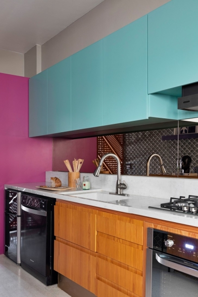 Красочная квартира с коллекцией винтажа в центре Сан-Паулу