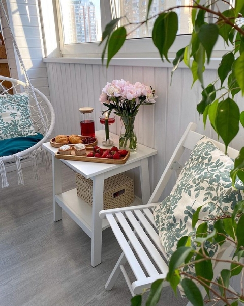 5 красивых идей хранения на балконе, которые легко реализовать