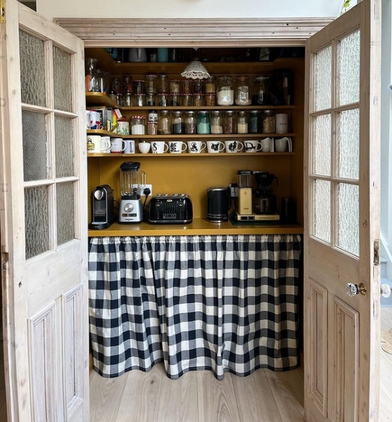 6 примеров красиво организованных кладовых