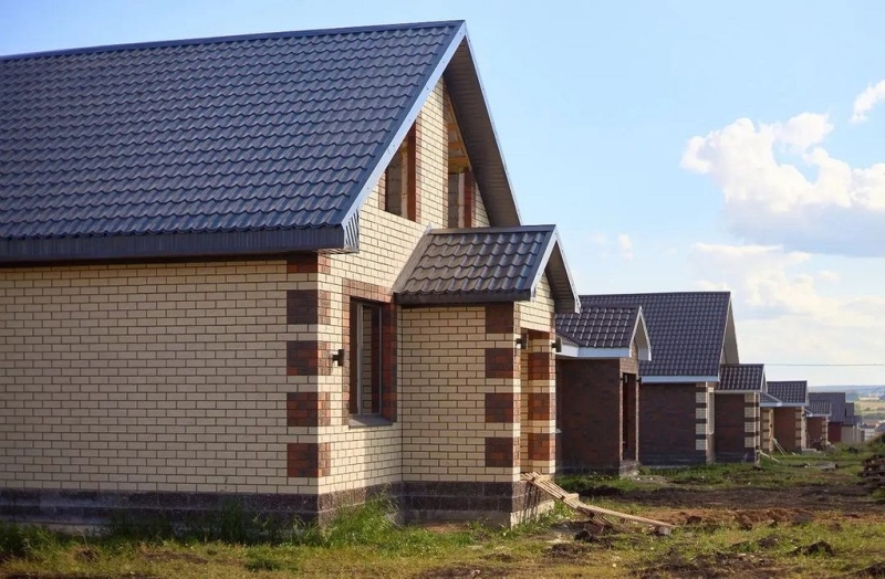 Чем обшить дом дешево и красиво снаружи: 5 доступных вариантов