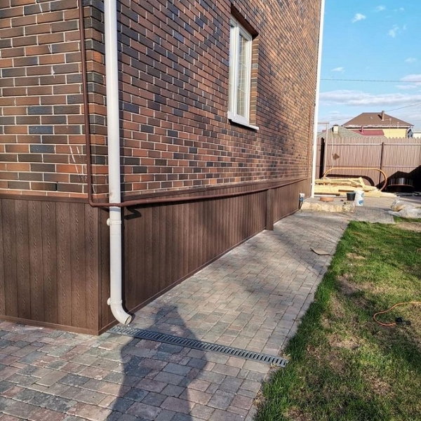 Чем обшить дом дешево и красиво снаружи: 5 доступных вариантов