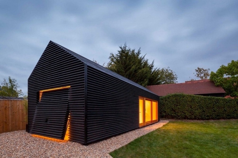 Чем обшить дом дешево и красиво снаружи: 5 доступных вариантов