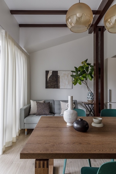 Как оформить интерьер для отдыха семьи с 5-ю детьми: реальный пример апартаментов в Адлере