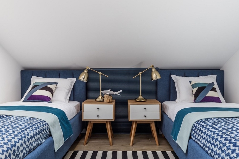 Как оформить интерьер для отдыха семьи с 5-ю детьми: реальный пример апартаментов в Адлере