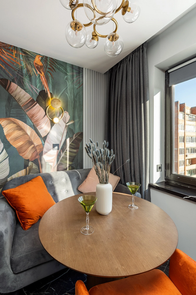 Круглый стол в интерьере: советы по выбору и 77 красивых фото в интерьере