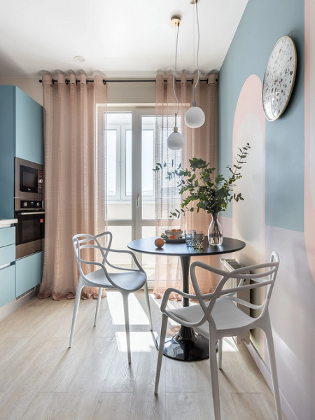 Круглый стол в интерьере: советы по выбору и 77 красивых фото в интерьере