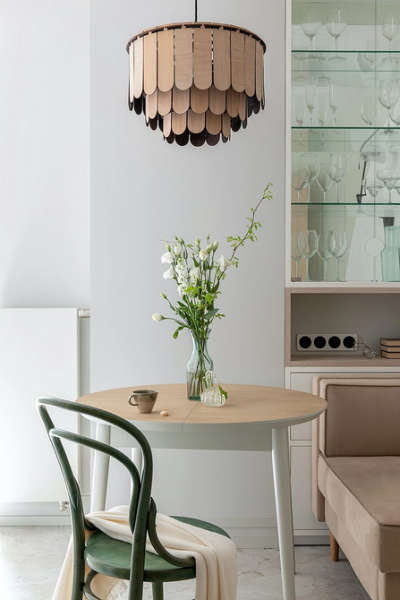 Круглый стол в интерьере: советы по выбору и 77 красивых фото в интерьере