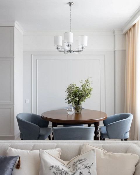 Круглый стол в интерьере: советы по выбору и 77 красивых фото в интерьере