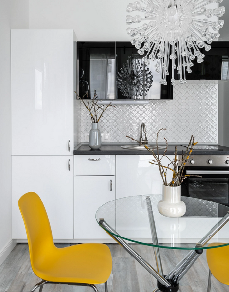 Круглый стол в интерьере: советы по выбору и 77 красивых фото в интерьере