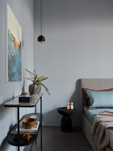 Монохромная квартира 59 м² для целеустремленной женщины