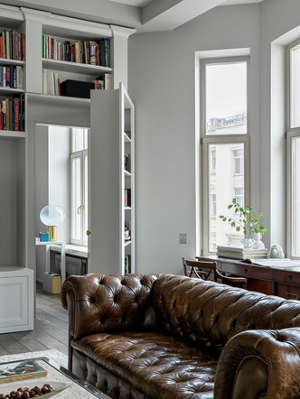 Винтаж и современность: элегантная квартира на Патриарших прудах 300 м²