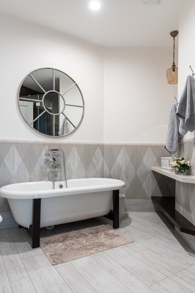 Зеркала в интерьере: где и как использовать? 55 идей с фото