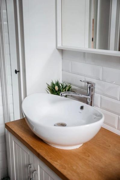 Зеркала в интерьере: где и как использовать? 55 идей с фото