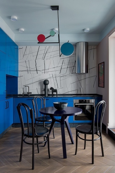 5 необычных идей от дизайнеров для оформления цоколя гарнитура на кухне