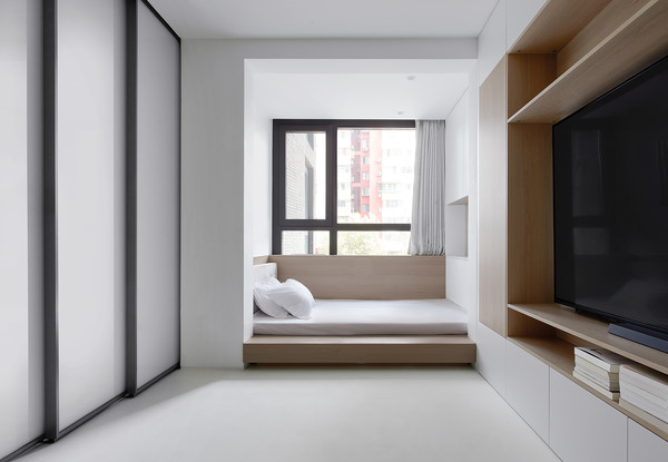 Белая квартира в Пекине, где все спроектировано с оглядкой на детей