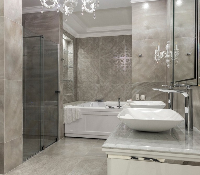 Чем закрыть ванну от пола до бортиков: 7 стильных и практичных вариантов