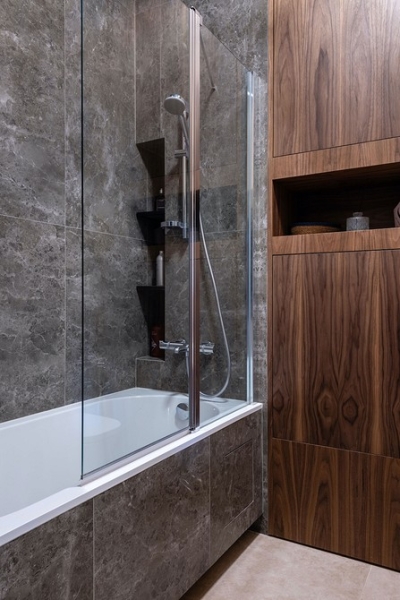 Чем закрыть ванну от пола до бортиков: 7 стильных и практичных вариантов