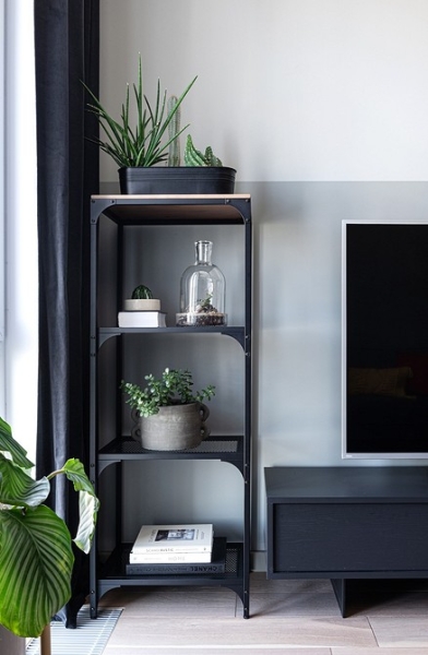 Черные шторы: как использовать в интерьере (70 фото)