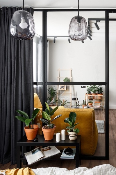 Черные шторы: как использовать в интерьере (70 фото)