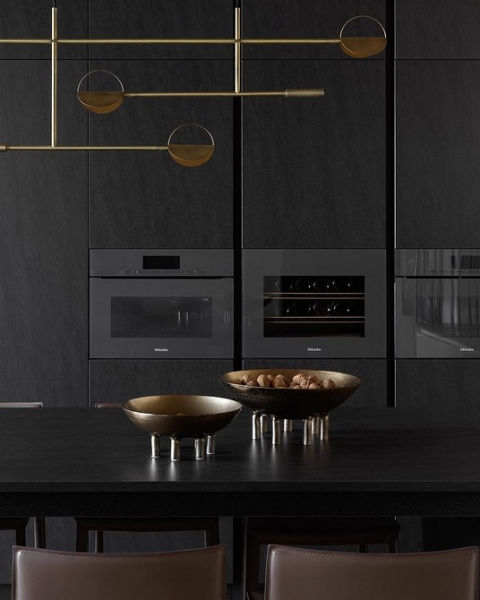 Черный интерьер: с чем сочетать и как использовать сложный цвет в разных комнатах (67 фото)