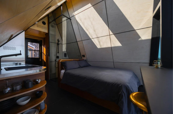 Дом-«скворечник» по проекту студии Repère Boréal в Канаде