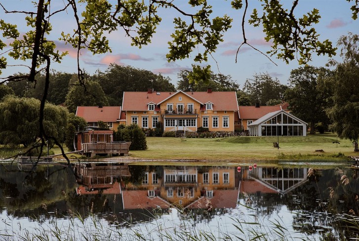 Дома с привидениями: где провести Хэллоуин