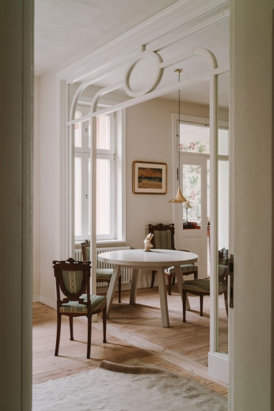 Элегантная квартира в довоенном доме в Польше