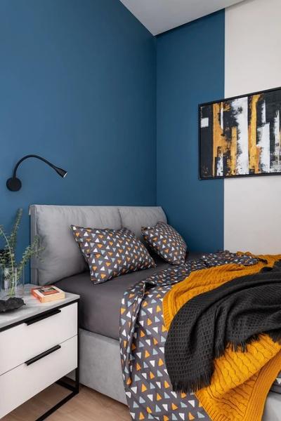 Как дизайнеры оформляют стену за изголовьем кровати: 6 восхитительных примеров