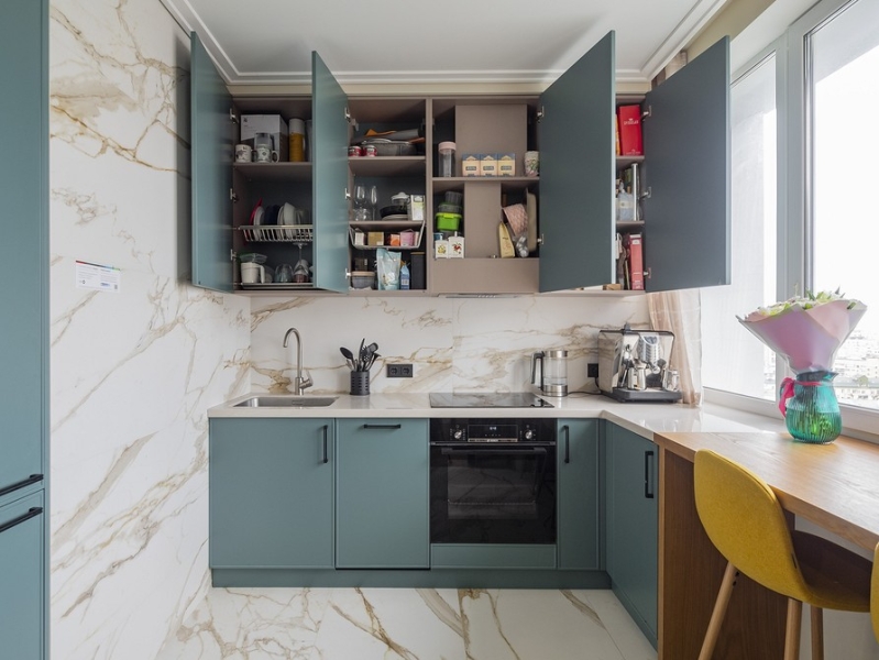 Как оформить хранение в квартире: реальный пример двушки на Арбате (плюс фото до и после)