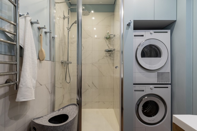 Как уместить все в дизайне ванной: туалет, стиральную машину, ванну или душ? Реальные планировки и 83 фото