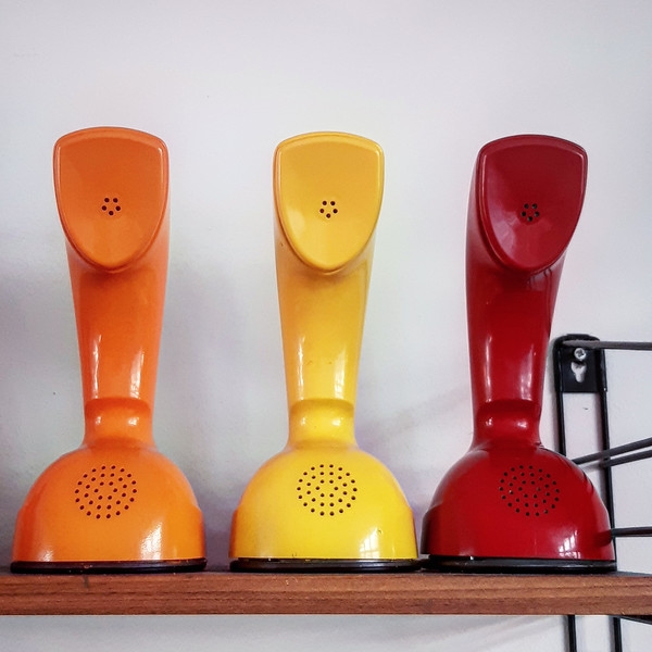 Назад в будущее: жительница Роттердама превратила свою квартиру в рай 1970-х