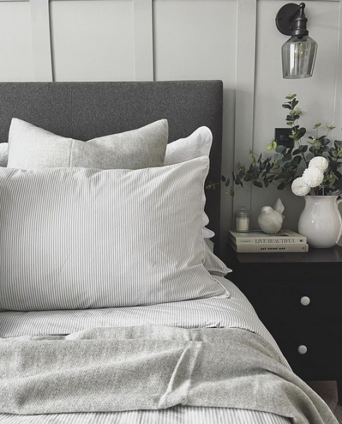 Серая спальня: советы по подбору палитры и 70 фото для вдохновения