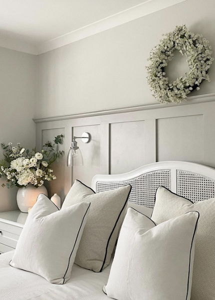 Серая спальня: советы по подбору палитры и 70 фото для вдохновения