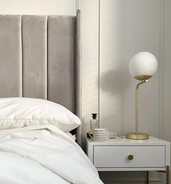 Серая спальня: советы по подбору палитры и 70 фото для вдохновения