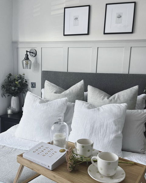 Серая спальня: советы по подбору палитры и 70 фото для вдохновения