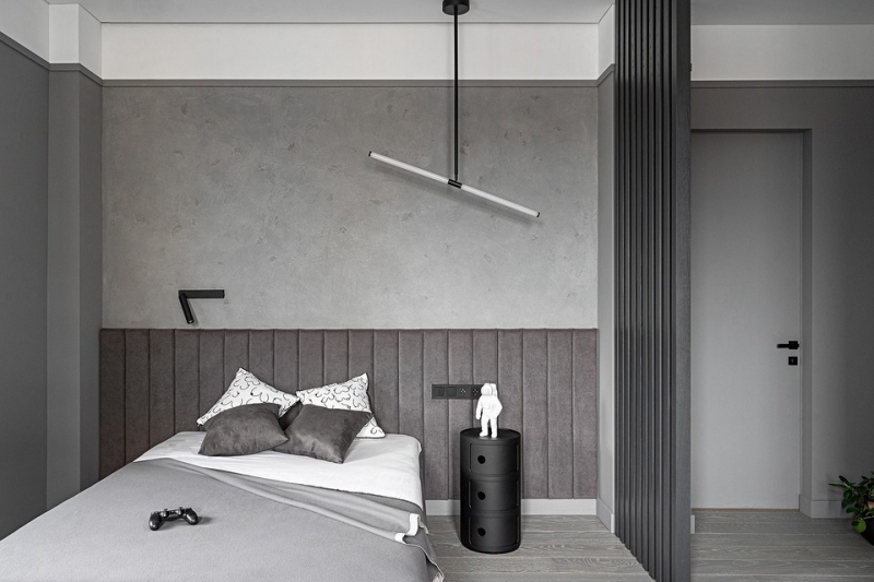 Серый и розовый: современная квартира в красивых оттенках для женщины и взрослого сына