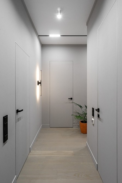 Серый и розовый: современная квартира в красивых оттенках для женщины и взрослого сына