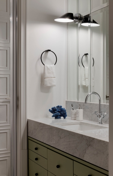 Светлая квартира 68 м² в центре Киева