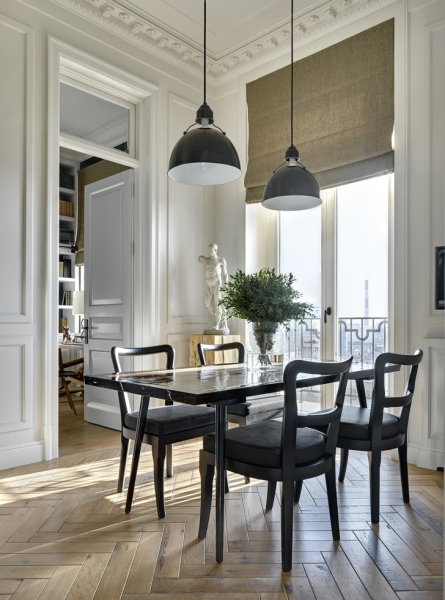 Черно-белый минимализм: квартира архитектора Петра Юшина