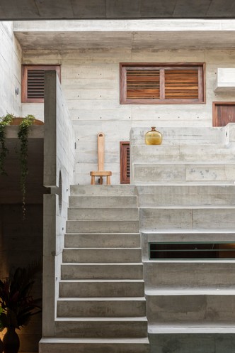 Экологичный отель для серферов в Мексике