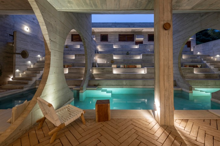 Экологичный отель для серферов в Мексике