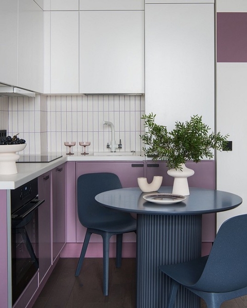Фиолетовый в интерьере: 6 лучших сочетаний с другими цветами и 80 фотопримеров
